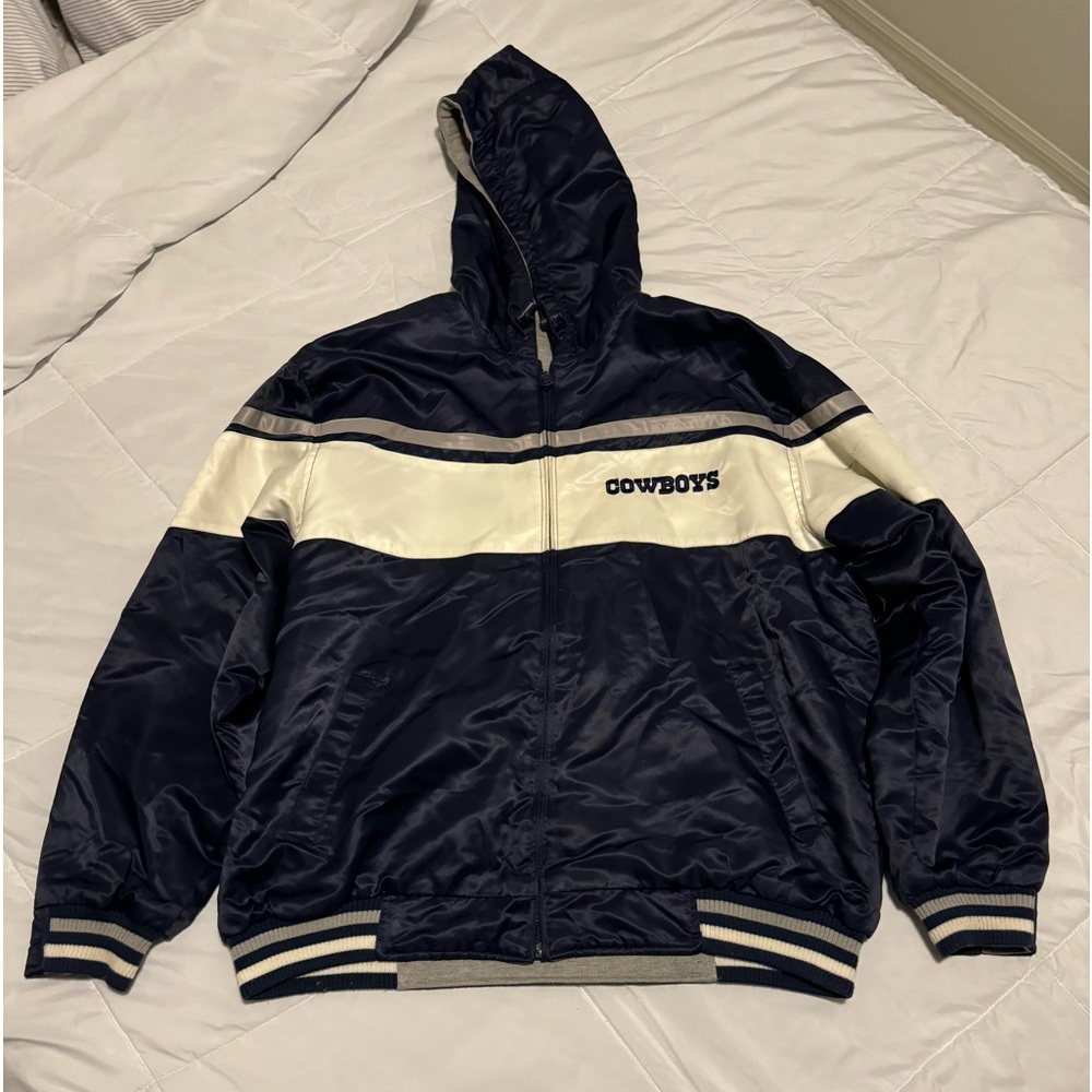 Official NFL Shop Dallas Cowboys (heavy) Reversible Nike Jacket.